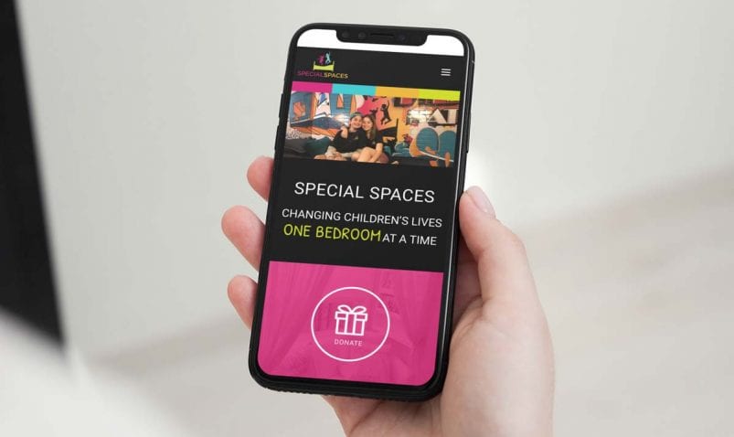 speacial spaces mockup iphone